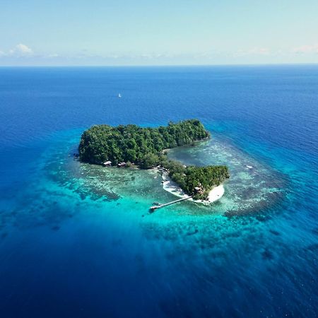 Bolilanga Island Resort - Togean Island Angkayo Luaran gambar